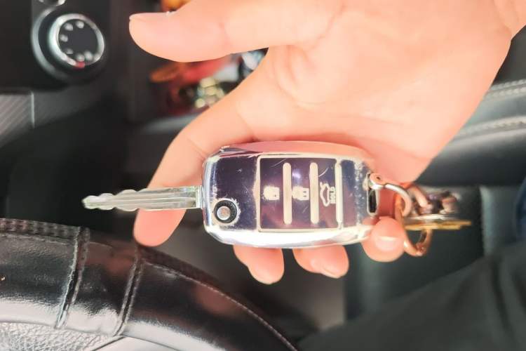 Used Kia K3 2016 1.6L Automatic GLS Vehicle Key