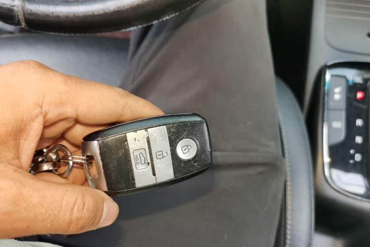 Used Kia K3 2016 1.6L Automatic GLS Vehicle Key