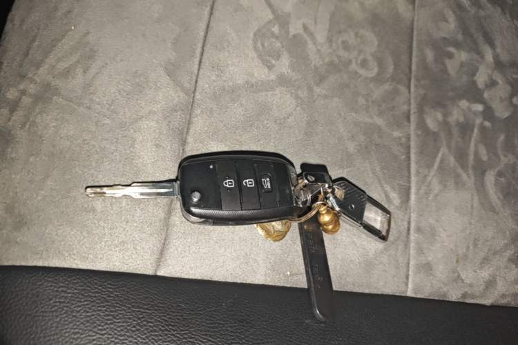 Used Kia K3 2016 1.6L Manual GL Vehicle Key