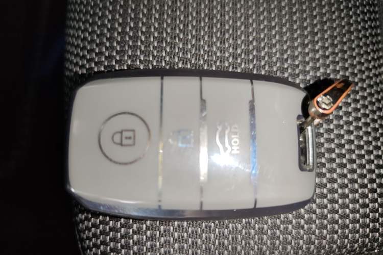 Used Kia K3 2016 1.6L Automatic GLS Vehicle Key