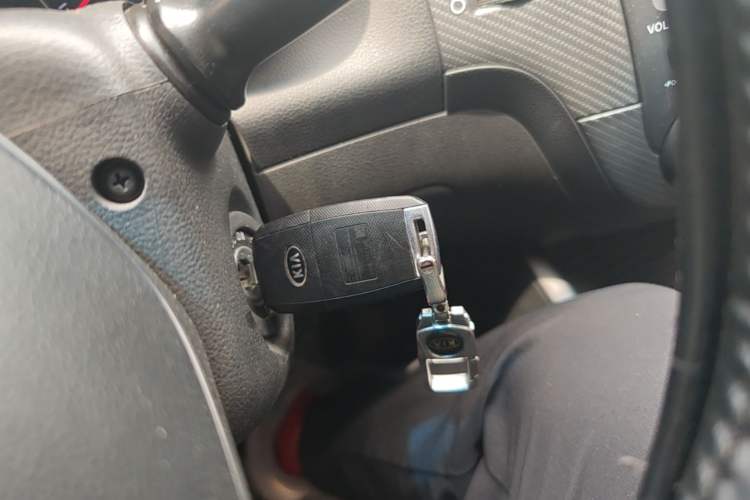 Used Kia K3 2016 1.6L Manual GLS Vehicle Key