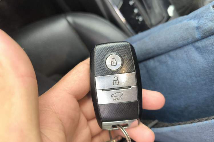 Used Kia K3 2016 1.6L Automatic GLS Vehicle Key