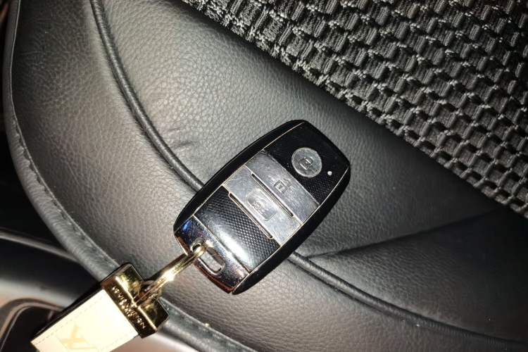 Used Kia K3 2016 1.6L Automatic GLS Vehicle Key
