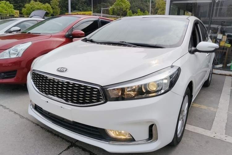 Used Kia K3 2016 1.6L Automatic GLS Guazi used car, China used car export, Used car for sale, Used cars, Cheapest cars for sale