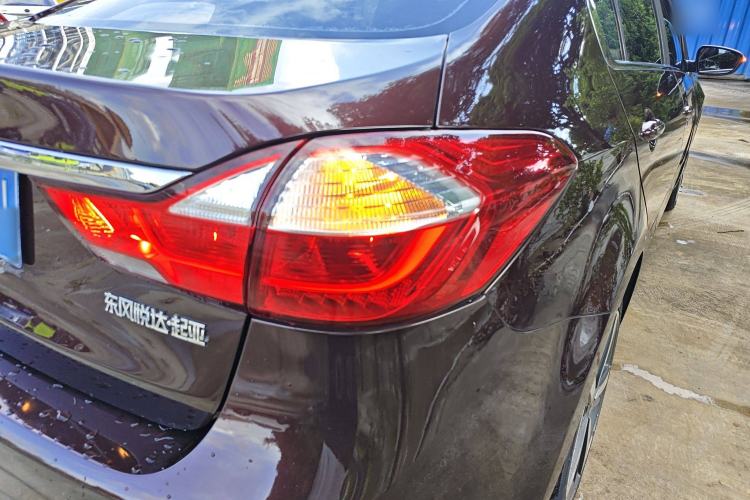 Used Kia K3 2017 1.6L Automatic 15th Anniversary Special Edition GLS Exterior 6
