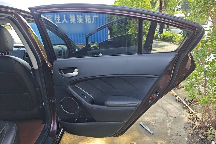 Used Kia K3 2017 1.6L Automatic 15th Anniversary Special Edition GLS Interior 6