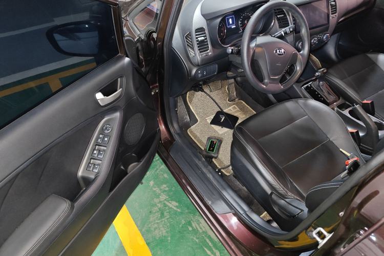 Used Kia K3 2017 1.6L Automatic 15th Anniversary Special Edition GLS Driver Seat