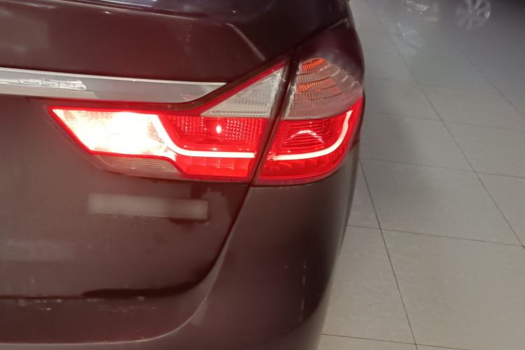 Used Kia K3 2017 1.6L Automatic 15th Anniversary Special Edition GLS Exterior 3