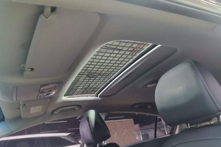 Used Kia K3 2017 1.6L Automatic 15th Anniversary Special Edition GLS Headliner