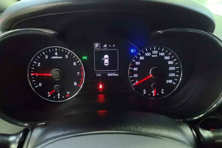 Used Kia K3 2017 1.6L Automatic 15th Anniversary Special Edition GLS Instrument Cluster