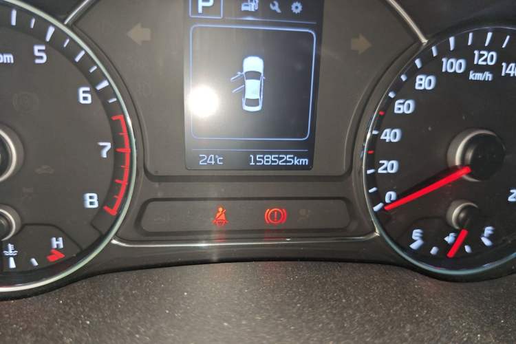 Used Kia K3 2017 1.6L Automatic 15th Anniversary Special Edition GLS Odometer Close Up