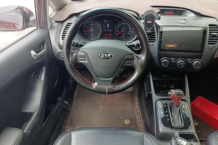 Used Kia K3 2017 1.6L Automatic 15th Anniversary Special Edition GLS Steering Wheel