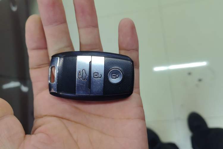 Used Kia K3 2017 1.6L Automatic 15th Anniversary Special Edition GLS Vehicle Key