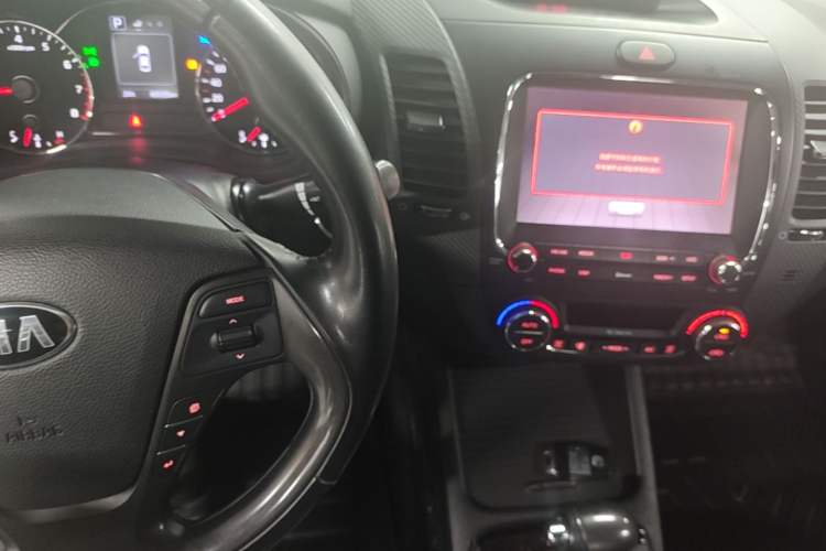 Used Kia K3 2017 1.6L Automatic 15th Anniversary Special Edition GLS Audio And AC Panel