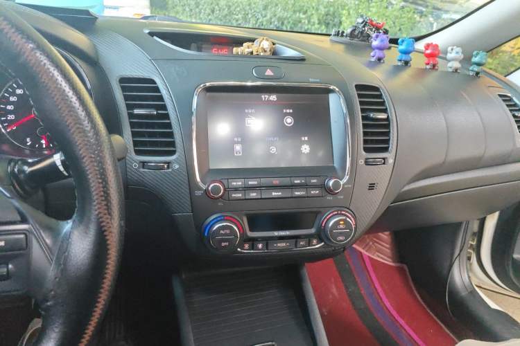 Used Kia K3 2017 1.6L Automatic 15th Anniversary Special Edition GLS Audio And AC Panel