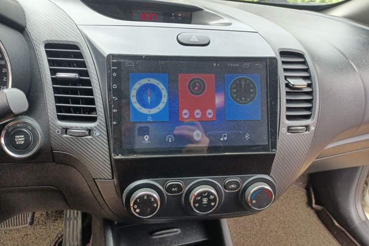 Used Kia K3 2017 1.6L Automatic 15th Anniversary Special Edition GLS Audio And AC Panel