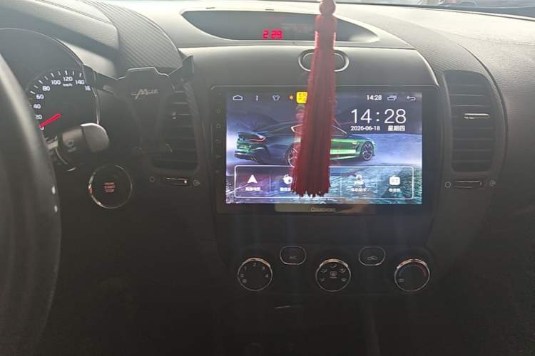 Used Kia K3 2017 1.6L Automatic 15th Anniversary Special Edition GLS Audio And AC Panel