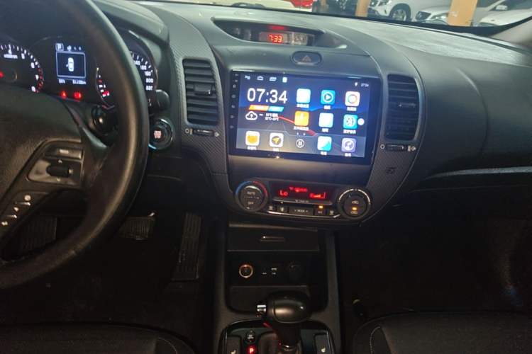 Used Kia K3 2017 1.6L Automatic 15th Anniversary Special Edition GLS Audio And AC Panel