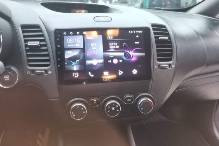 Used Kia K3 2017 1.6L Automatic 15th Anniversary Special Edition GLS Audio And AC Panel