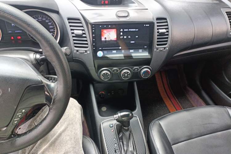 Used Kia K3 2017 1.6L Automatic 15th Anniversary Special Edition GLS Audio And AC Panel
