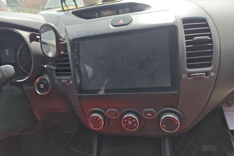 Used Kia K3 2017 1.6L Automatic 15th Anniversary Special Edition GLS Audio And AC Panel