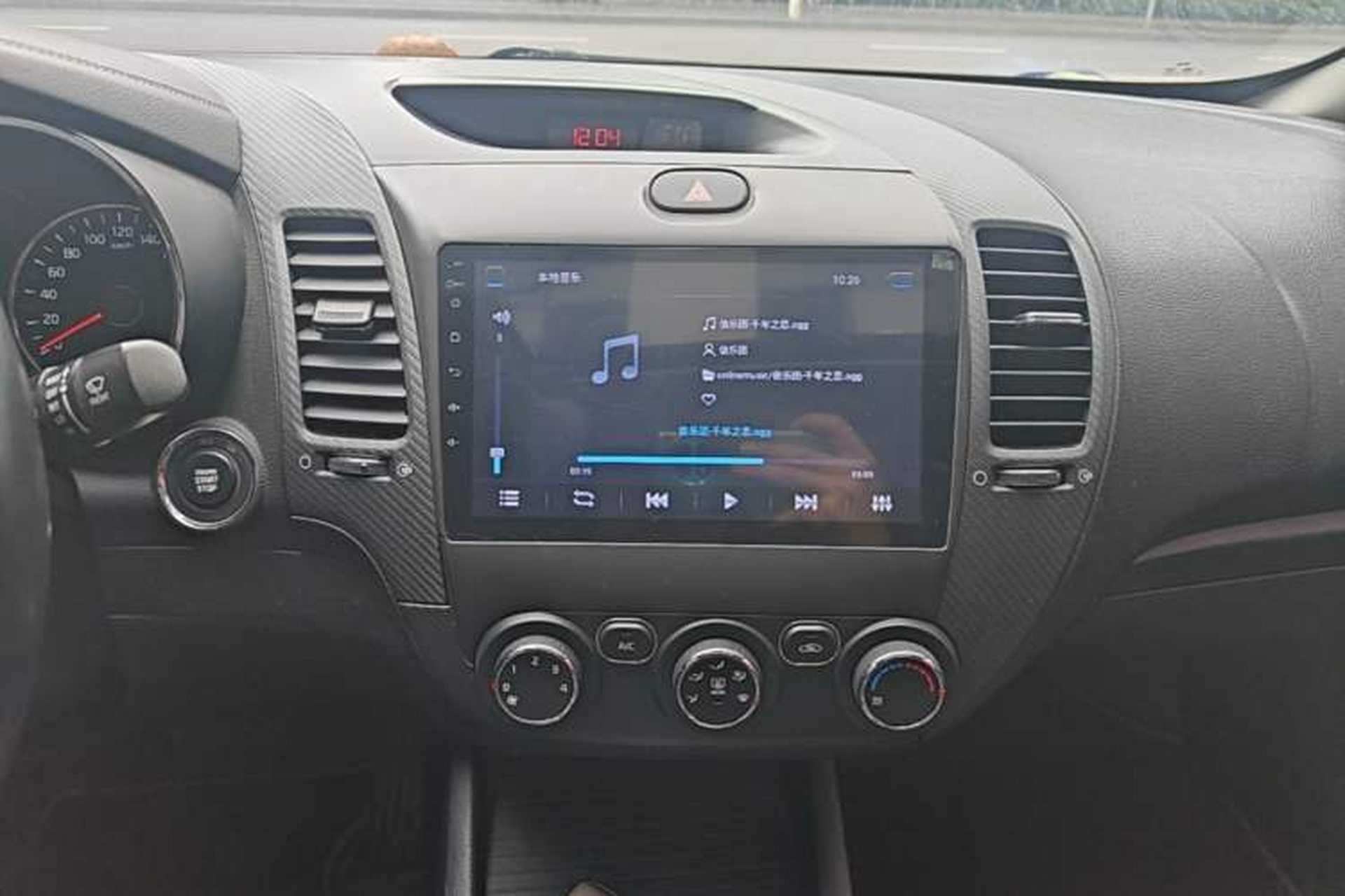 Used Kia K3 2017 1.6L Automatic 15th Anniversary Special Edition GLS Audio And AC Panel