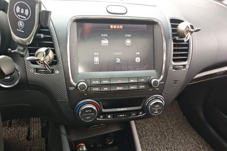 Used Kia K3 2017 1.6L Automatic 15th Anniversary Special Edition GLS Audio And AC Panel
