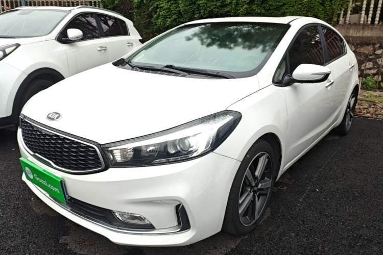 Used Kia K3 2017 1.6L Automatic 15th Anniversary Special Edition GLS Guazi used car, China used car export, Used car for sale, Used cars, Cheapest cars for sale