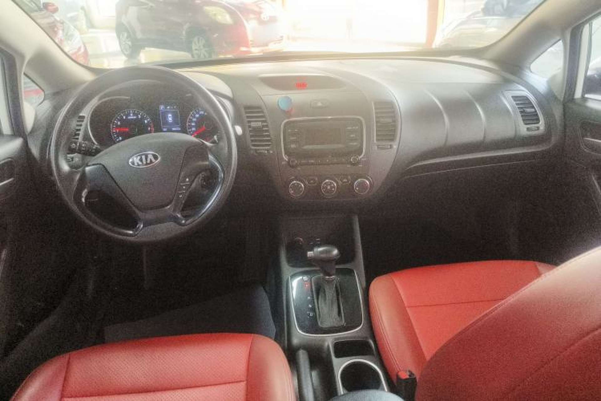 Used Kia K3 2017 1.6L Automatic 15th Anniversary Special Edition GLS Center Console