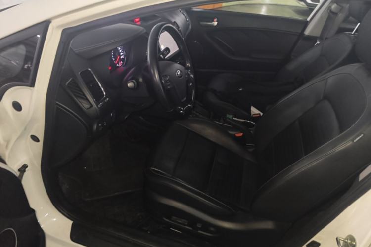 Used Kia K3 2017 1.6L Automatic 15th Anniversary Special Edition GLS Driver Seat