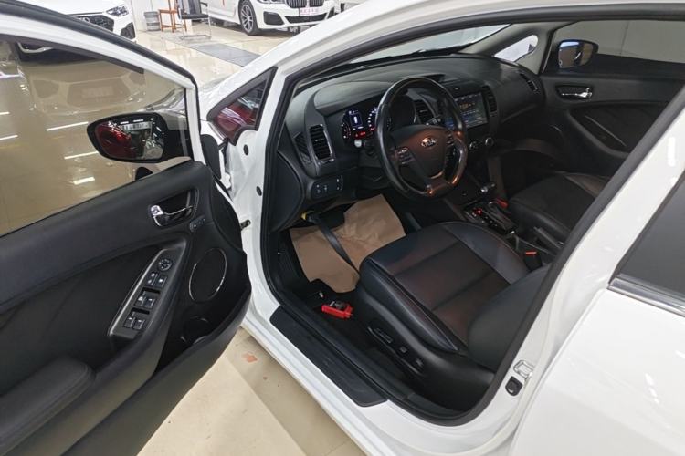 Used Kia K3 2017 1.6L Automatic 15th Anniversary Special Edition GLS Driver Seat