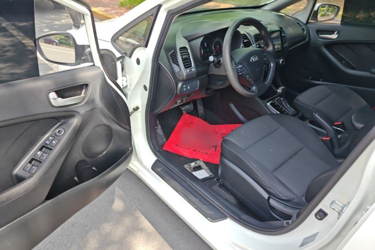 Used Kia K3 2017 1.6L Automatic 15th Anniversary Special Edition GLS Driver Seat