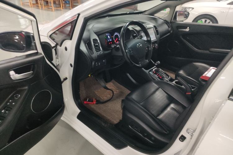 Used Kia K3 2017 1.6L Automatic 15th Anniversary Special Edition GLS Driver Seat
