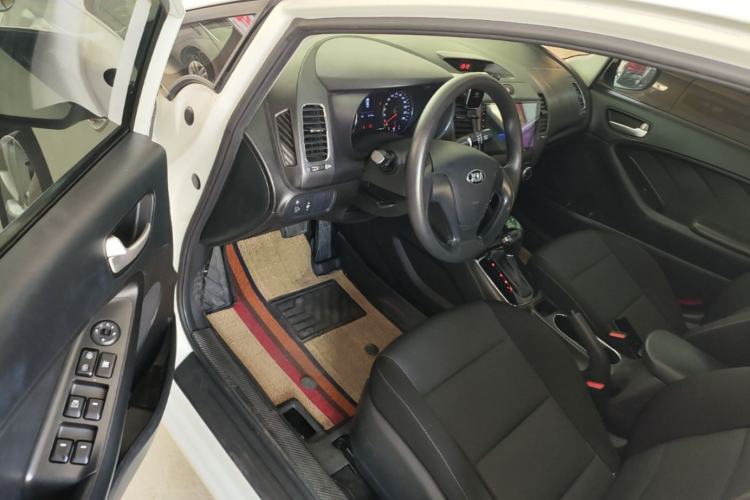 Used Kia K3 2017 1.6L Automatic 15th Anniversary Special Edition GLS Driver Seat