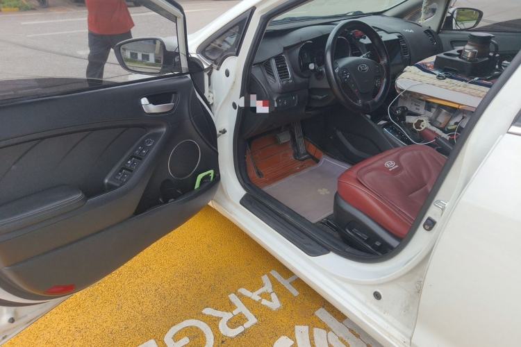 Used Kia K3 2017 1.6L Automatic 15th Anniversary Special Edition GLS Driver Seat