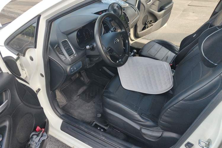 Used Kia K3 2017 1.6L Automatic 15th Anniversary Special Edition GLS Driver Seat