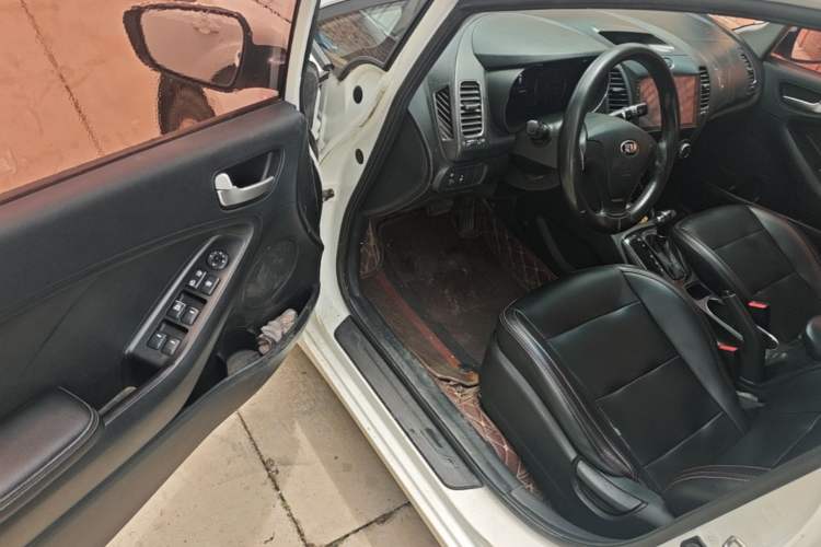 Used Kia K3 2017 1.6L Automatic 15th Anniversary Special Edition GLS Driver Seat