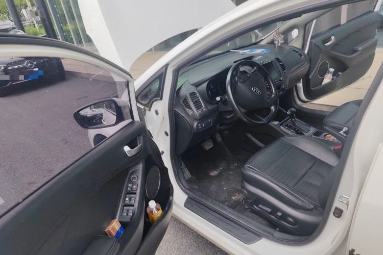 Used Kia K3 2017 1.6L Automatic 15th Anniversary Special Edition GLS Driver Seat