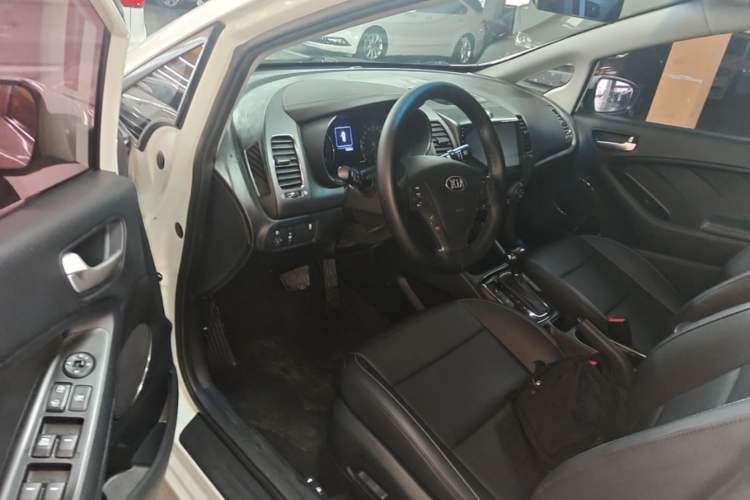 Used Kia K3 2017 1.6L Automatic 15th Anniversary Special Edition GLS Driver Seat