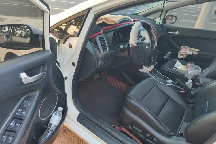 Used Kia K3 2017 1.6L Automatic 15th Anniversary Special Edition GLS Driver Seat