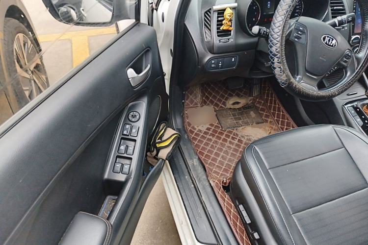 Used Kia K3 2017 1.6L Automatic 15th Anniversary Special Edition GLS Driver Seat