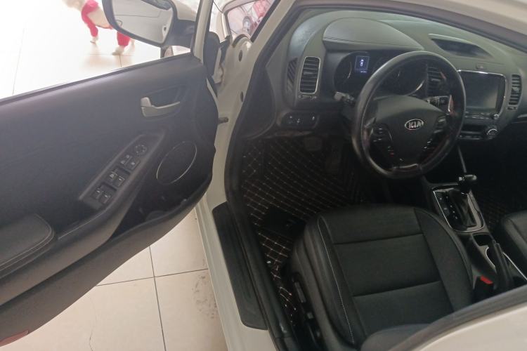 Used Kia K3 2017 1.6L Automatic 15th Anniversary Special Edition GLS Driver Seat