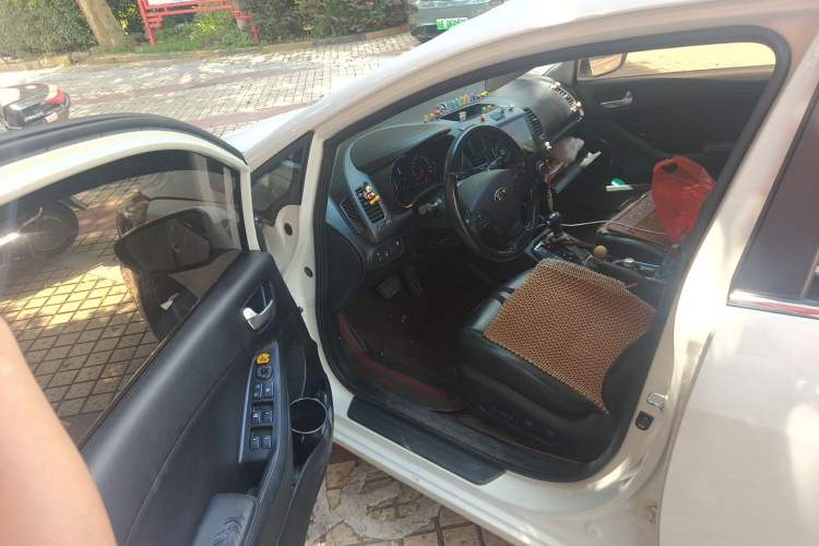 Used Kia K3 2017 1.6L Automatic 15th Anniversary Special Edition GLS Driver Seat