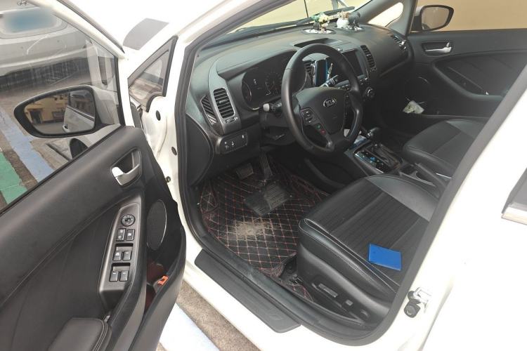 Used Kia K3 2017 1.6L Automatic 15th Anniversary Special Edition GLS Driver Seat