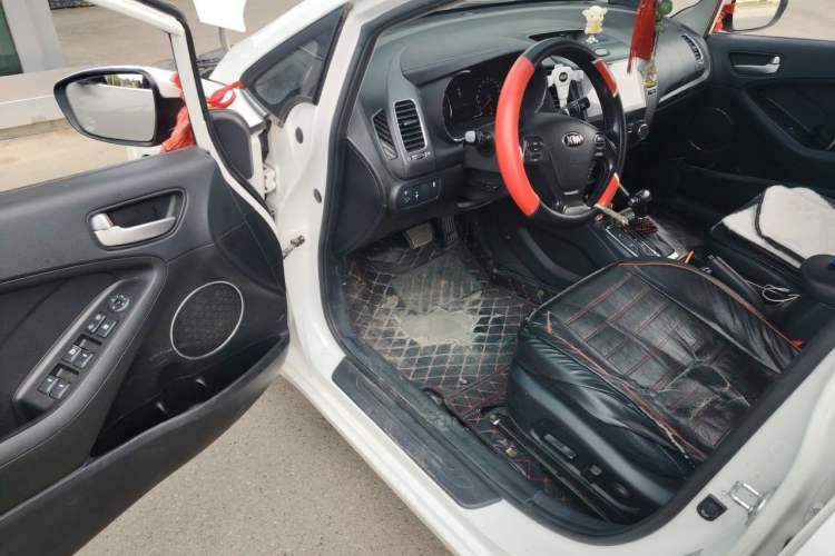Used Kia K3 2017 1.6L Automatic 15th Anniversary Special Edition GLS Driver Seat