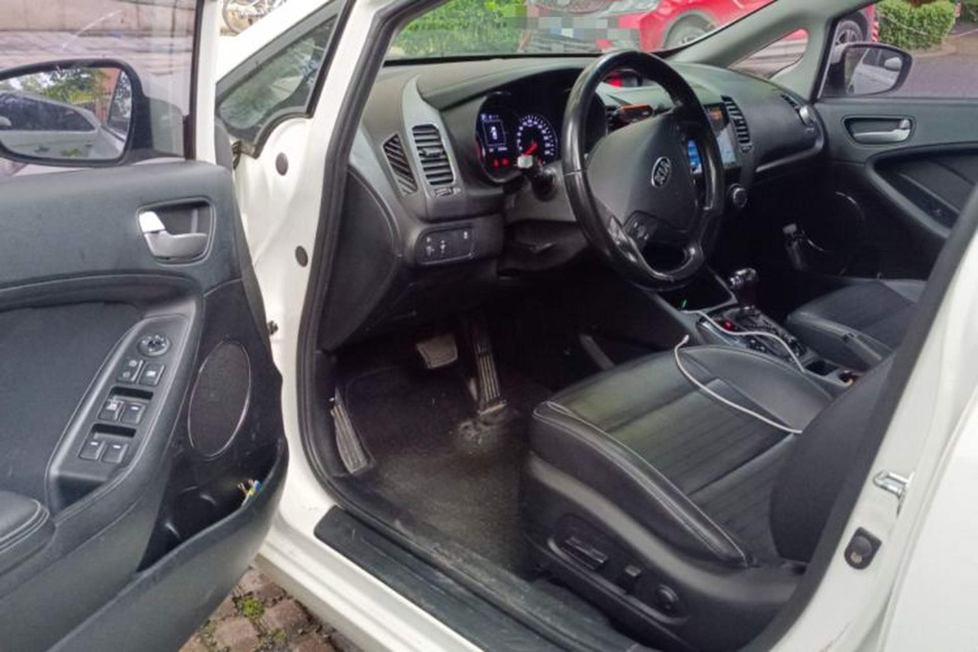 Used Kia K3 2017 1.6L Automatic 15th Anniversary Special Edition GLS Driver Seat