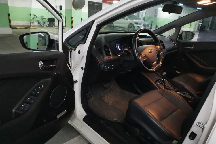 Used Kia K3 2017 1.6L Automatic 15th Anniversary Special Edition GLS Driver Seat