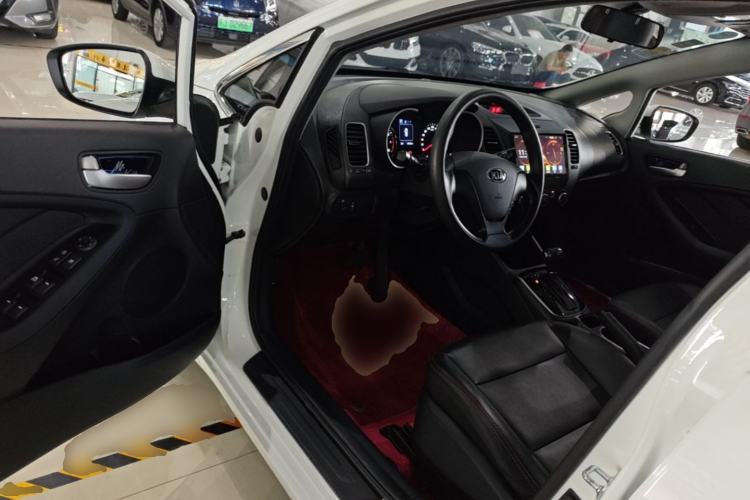 Used Kia K3 2017 1.6L Automatic 15th Anniversary Special Edition GLS Driver Seat
