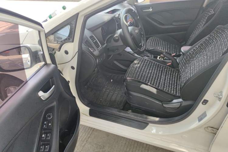 Used Kia K3 2017 1.6L Automatic 15th Anniversary Special Edition GLS Driver Seat