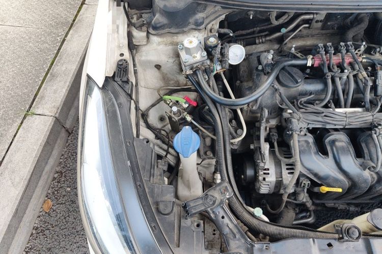 Used Kia K3 2017 1.6L Automatic 15th Anniversary Special Edition GLS Engine Bay Right